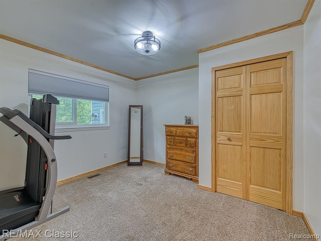 389 MAPLE GROVE Street, Whitmore Lake, MI 48189 — Photo 16