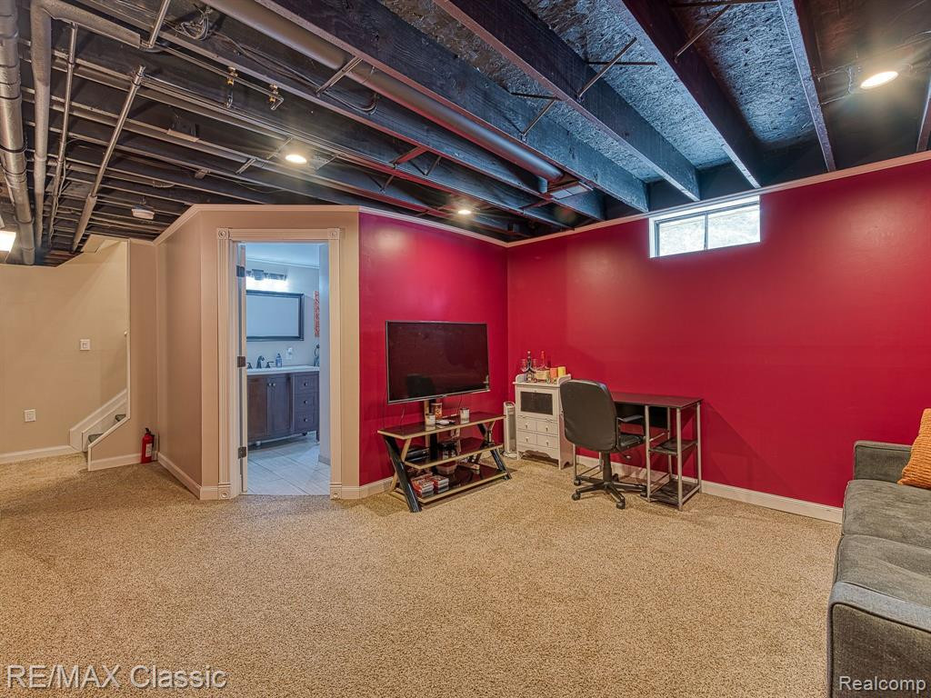 389 MAPLE GROVE Street, Whitmore Lake, MI 48189 — Photo 18