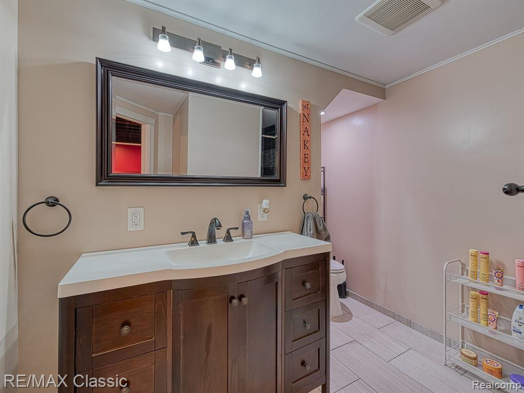 389 MAPLE GROVE Street, Whitmore Lake, MI 48189 — Photo 21