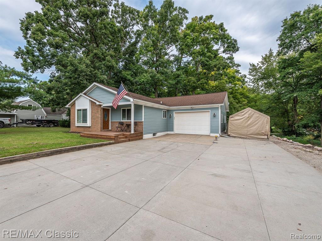 389 MAPLE GROVE Street, Whitmore Lake, MI 48189 — Photo 30