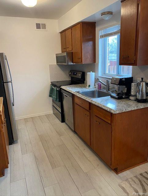 4824 MANSFIELD Avenue, Royal Oak, MI 48073 — Photo 5