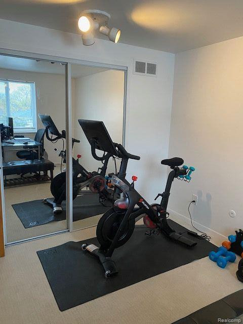 4824 MANSFIELD Avenue, Royal Oak, MI 48073 — Photo 12