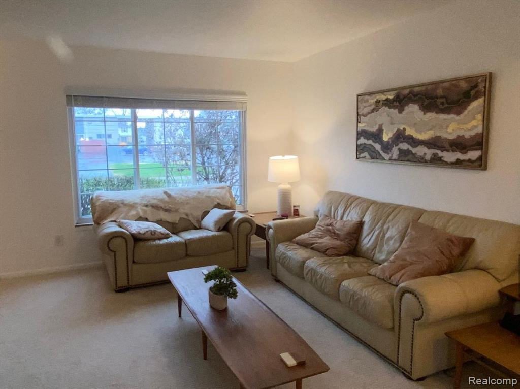 4824 MANSFIELD Avenue, Royal Oak, MI 48073 — Photo 18
