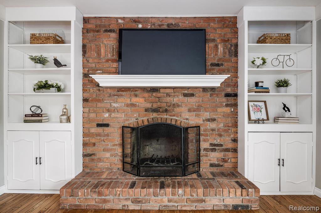 16944 BRADNER Road, Northville, MI 48168 — Photo 12