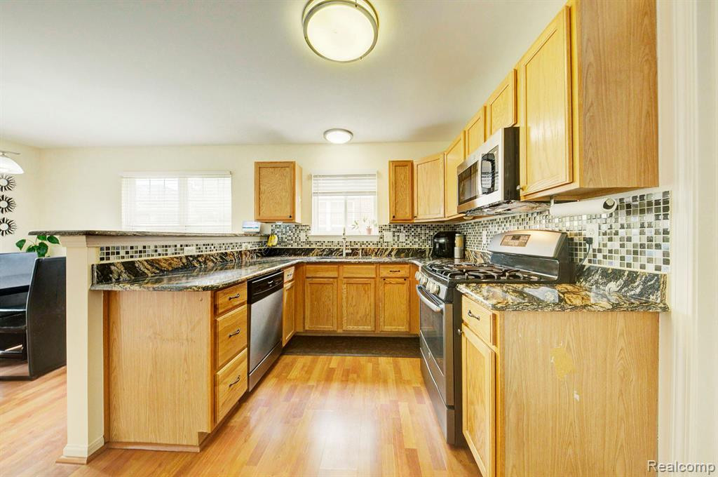 4232 MONARCH Avenue, Canton, MI 48188 — Photo 17
