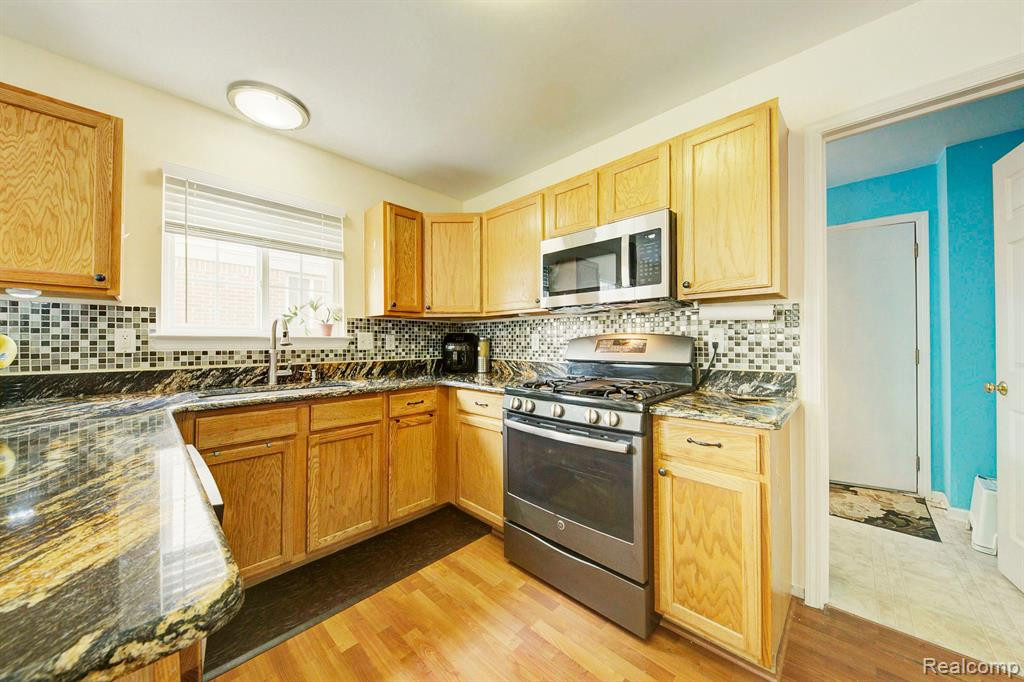 4232 MONARCH Avenue, Canton, MI 48188 — Photo 20