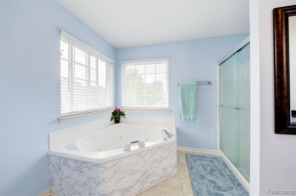 4232 MONARCH Avenue, Canton, MI 48188 — Photo 30