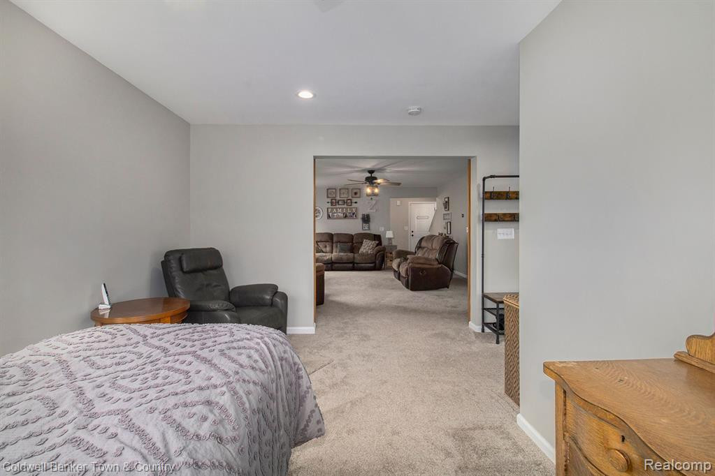 3610 AMBER OAKS Drive, Howell, MI 48855 — Photo 32