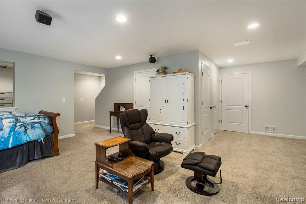 3610 AMBER OAKS Drive, Howell, MI 48855 — Photo 48