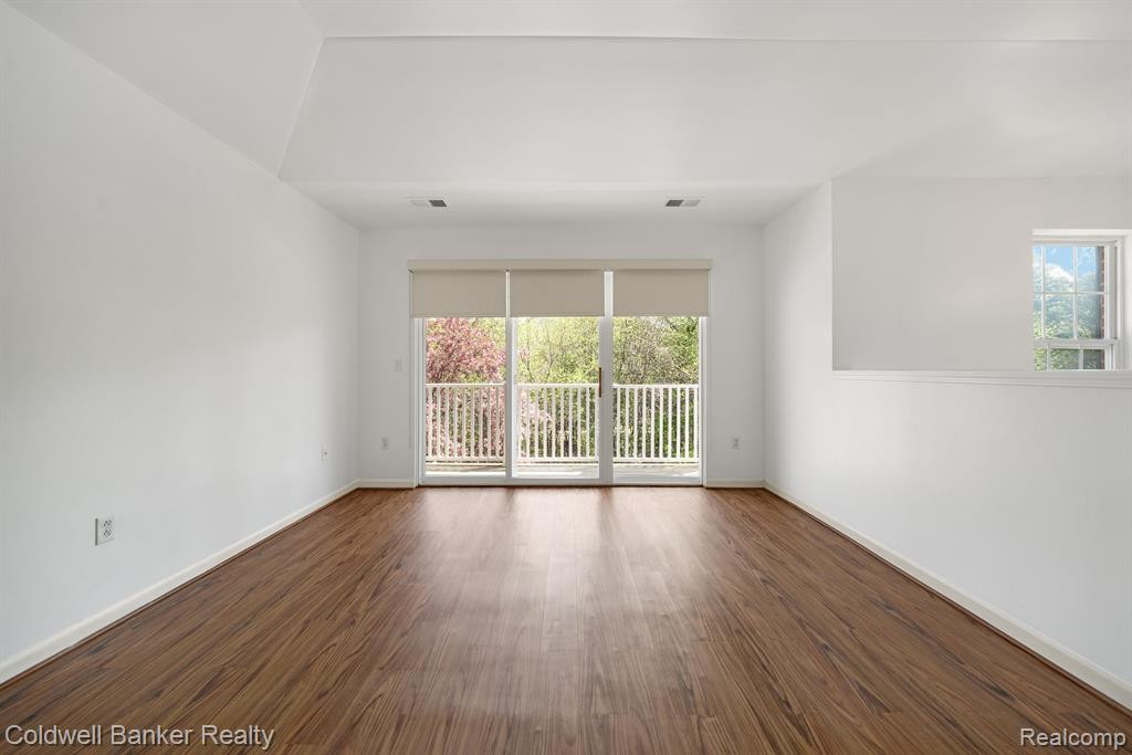 4155 BERKELEY Avenue, Canton, MI 48188 — Photo 19