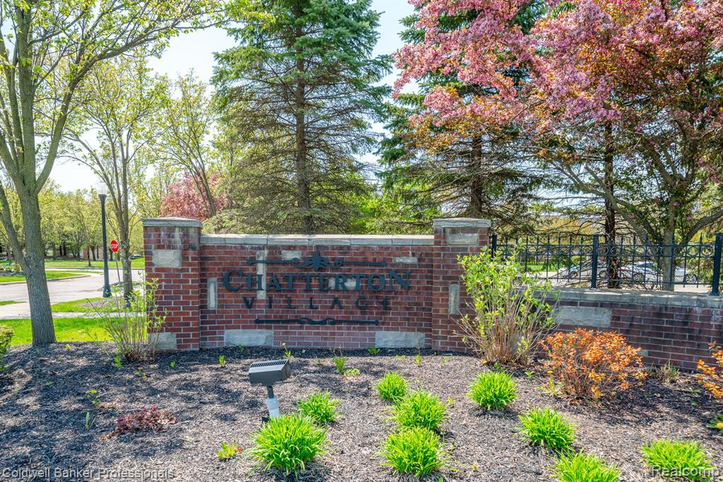 4155 BERKELEY Avenue, Canton, MI 48188 — Photo 29