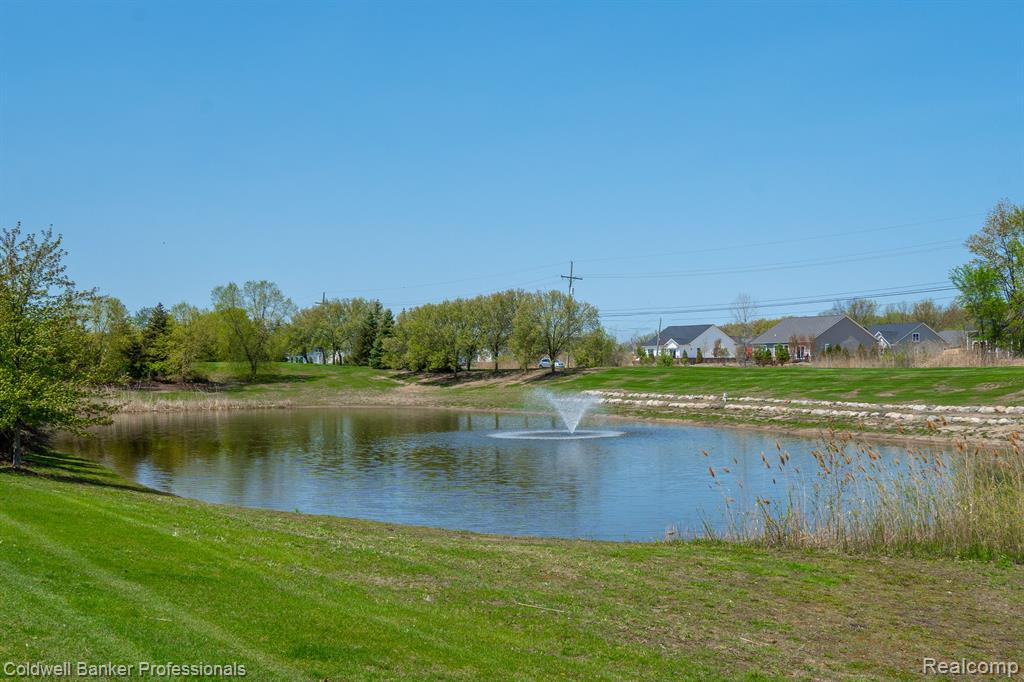 4155 BERKELEY Avenue, Canton, MI 48188 — Photo 38