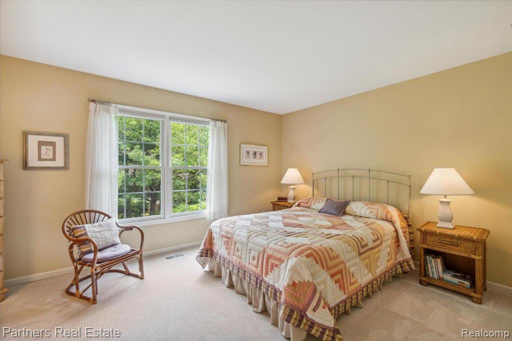 7570 WOODWIND Court, Brighton, MI 48116 — Photo 32