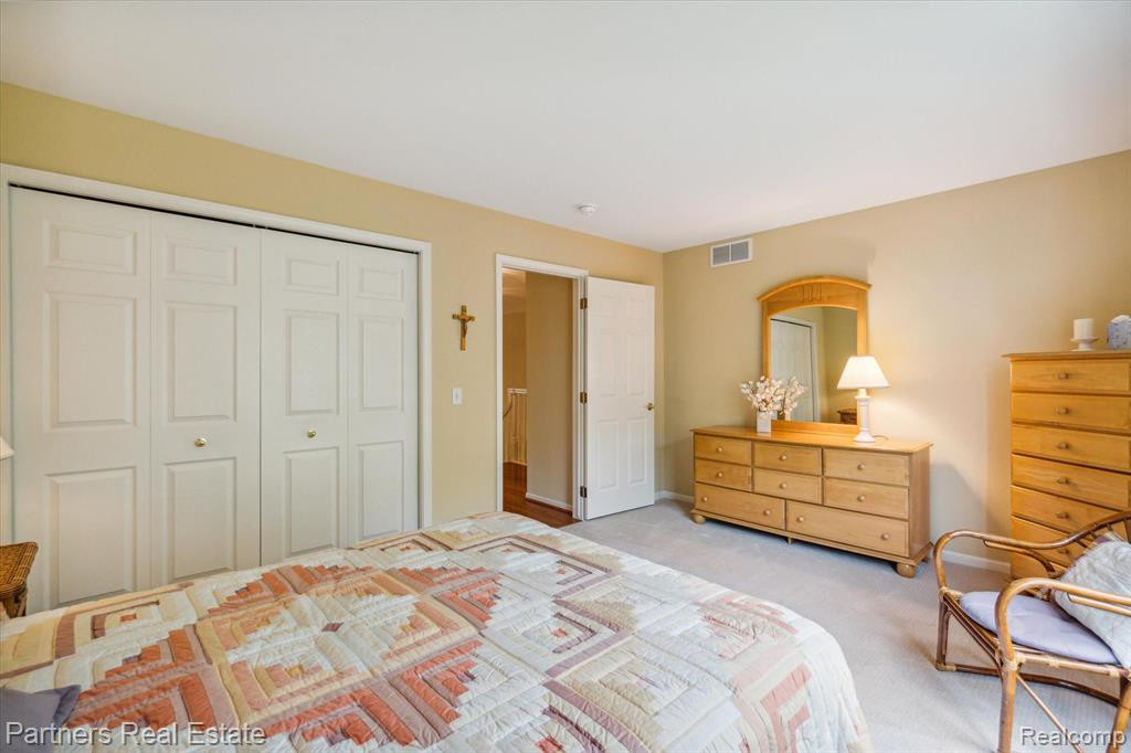 7570 WOODWIND Court, Brighton, MI 48116 — Photo 33