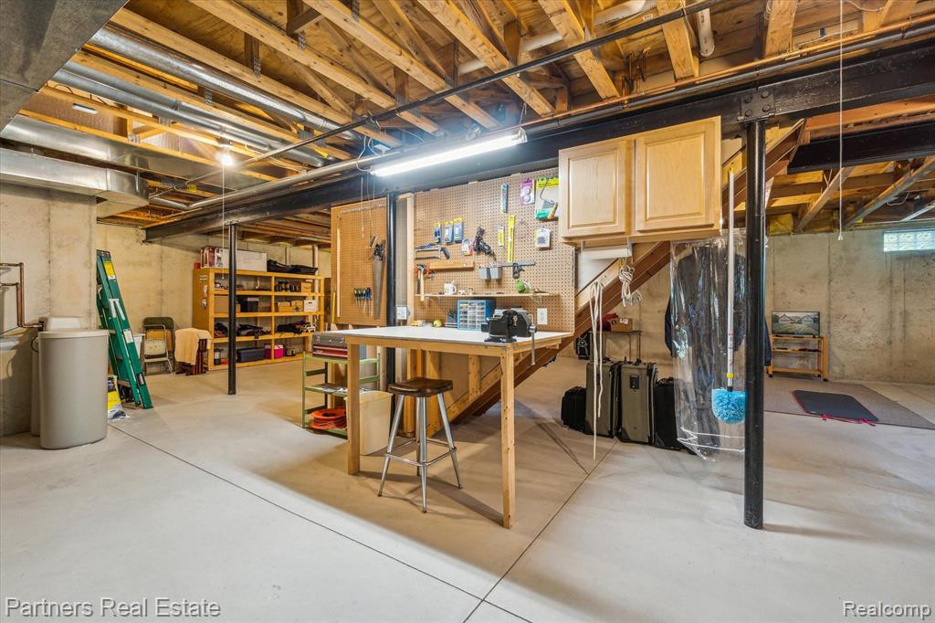 7570 WOODWIND Court, Brighton, MI 48116 — Photo 40