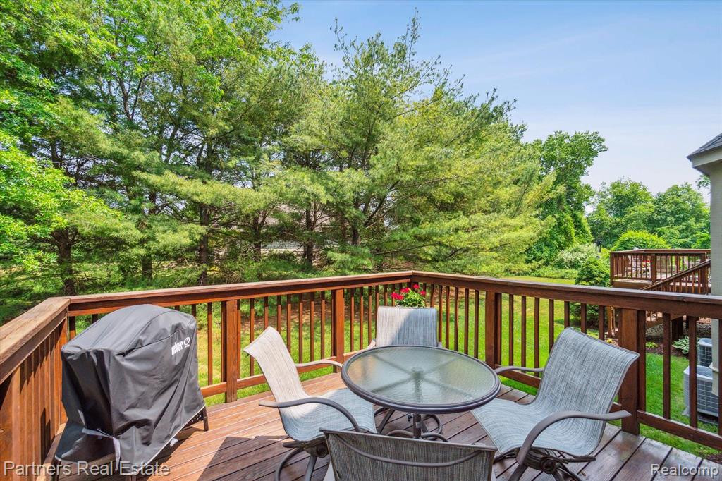 7570 WOODWIND Court, Brighton, MI 48116 — Photo 44