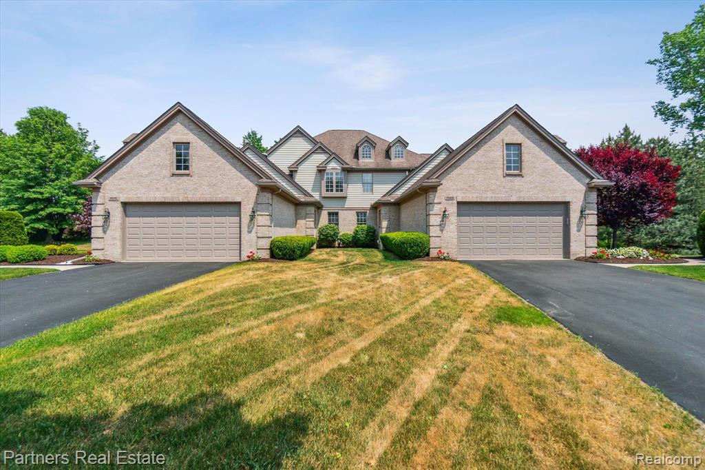 7570 WOODWIND Court, Brighton, MI 48116 — Photo 60