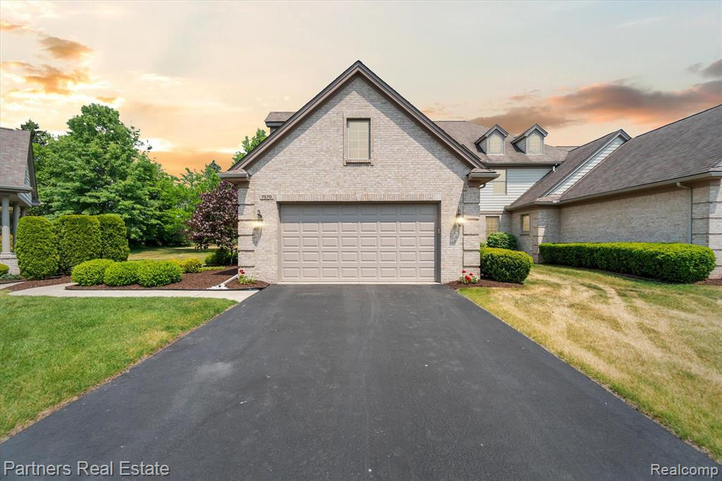 7570 WOODWIND Court, Brighton, MI 48116 — Photo 61