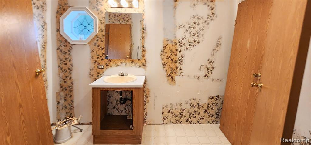 53 E BARNES Road, Fostoria, MI 48435 — Photo 19