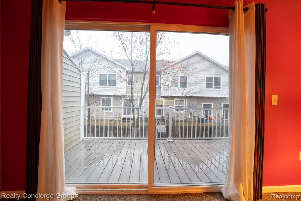 2141 STONE SCHOOL Circle, Ann Arbor, MI 48108 — Photo 6