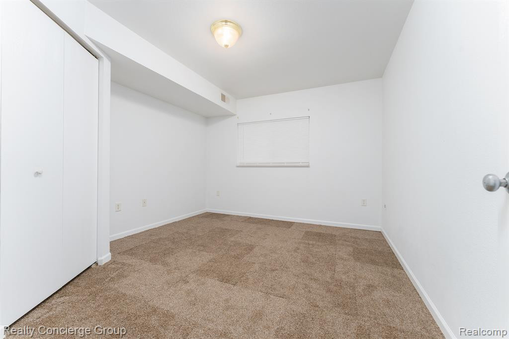 2141 STONE SCHOOL Circle, Ann Arbor, MI 48108 — Photo 7