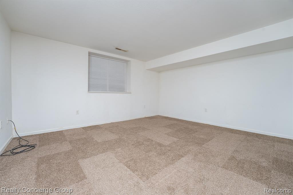 2141 STONE SCHOOL Circle, Ann Arbor, MI 48108 — Photo 14