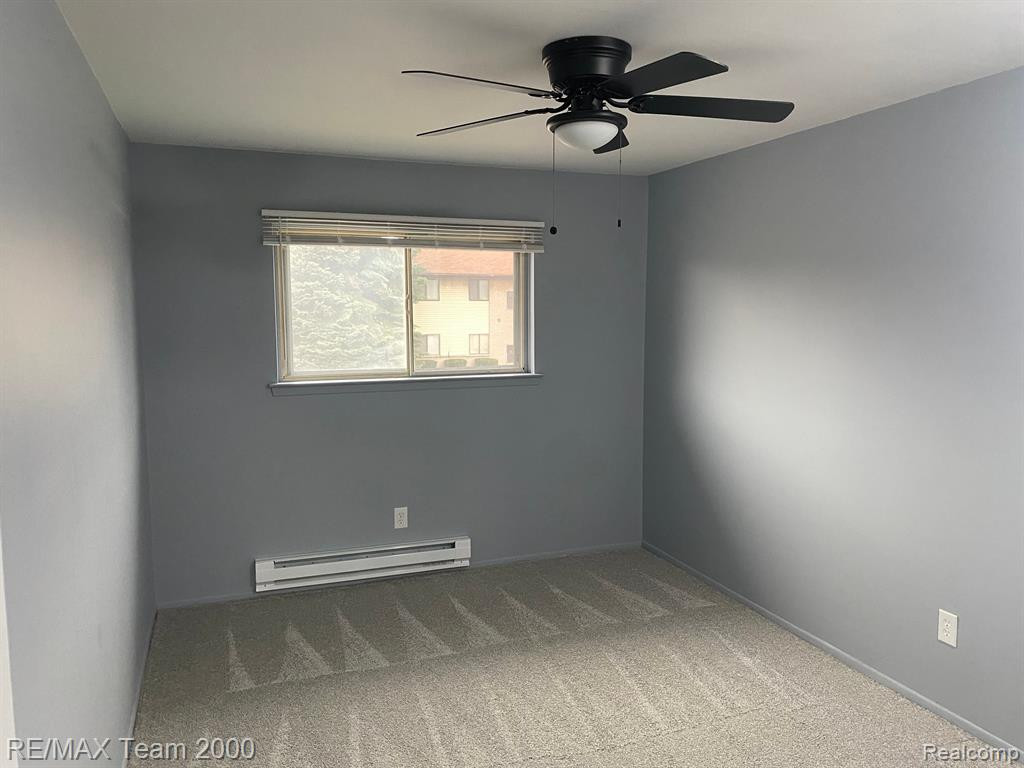 7442 WOODVIEW Street, 4, Westland, MI — Photo 11
