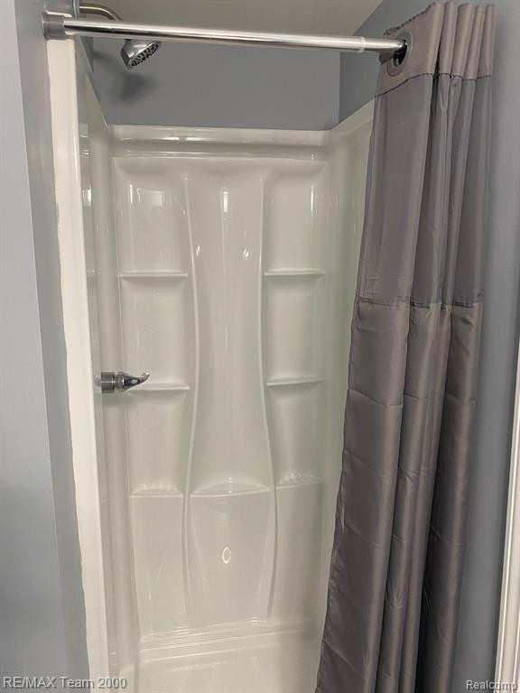7442 WOODVIEW Street, 4, Westland, MI — Photo 13