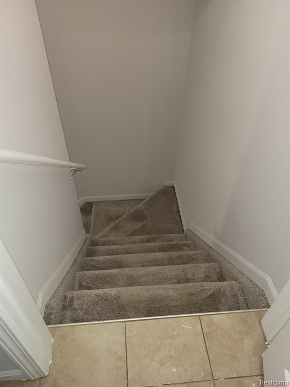 8956 E HARDWOOD Drive N, Belleville, MI 48111 — Photo 22