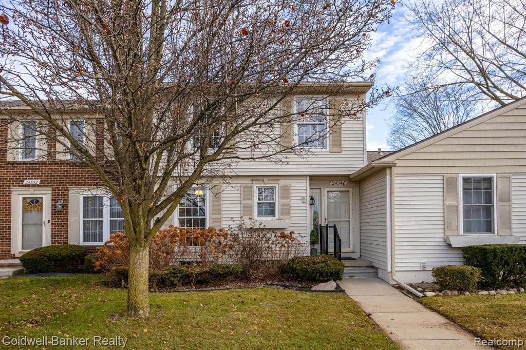 24548 BASHIAN Drive, Novi, MI — Photo 2