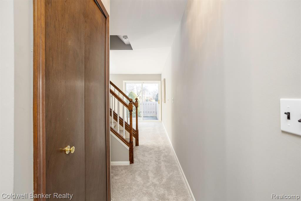24548 BASHIAN Drive, Novi, MI — Photo 5