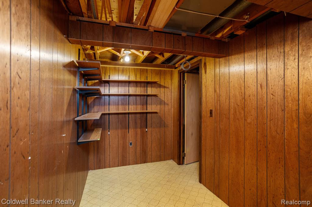24548 BASHIAN Drive, Novi, MI — Photo 31