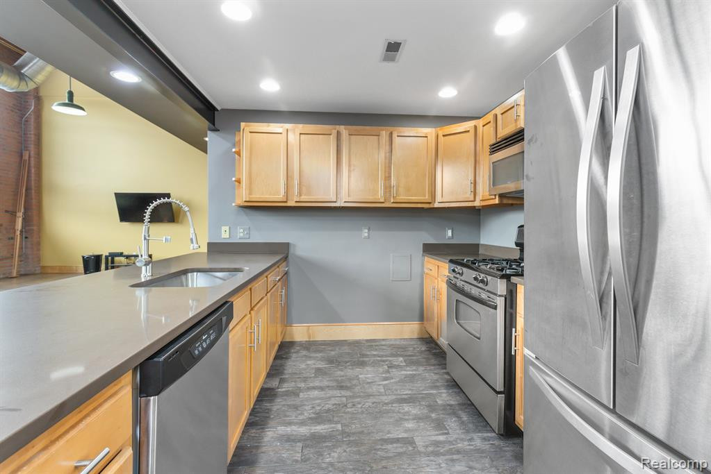 3434 RUSSELL Street, 16-302, Detroit, MI 48207 — Photo 9