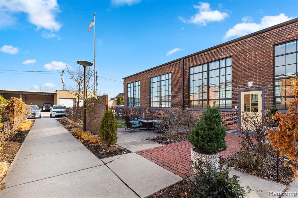 3434 RUSSELL Street, 16-302, Detroit, MI 48207 — Photo 21