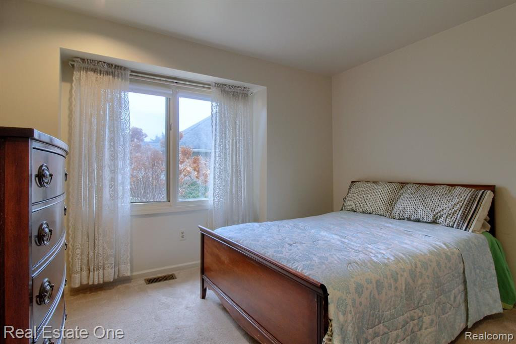 21396 MAGNOLIA, Farmington Hills, MI 48336 — Photo 13