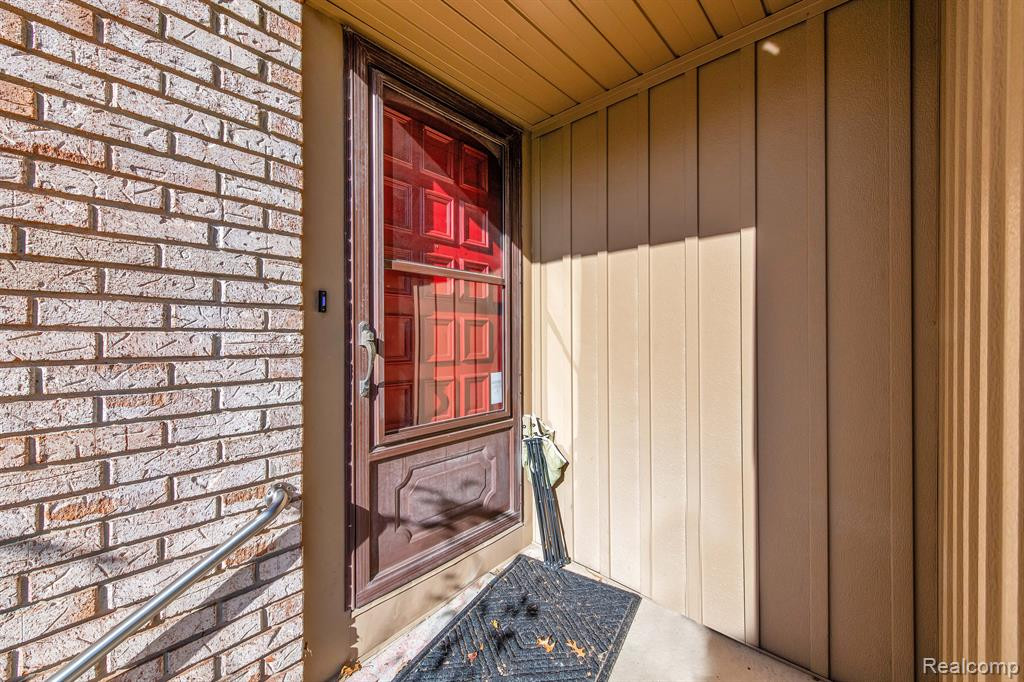 41725 BEDFORD Drive, Canton, MI 48187 — Photo 4