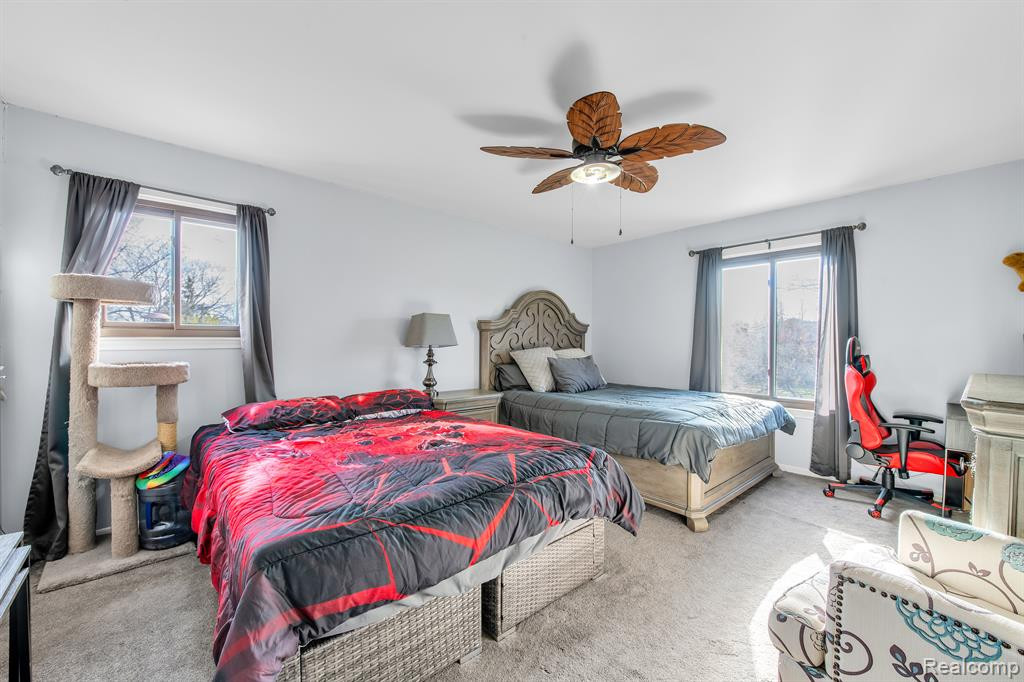 41725 BEDFORD Drive, Canton, MI 48187 — Photo 16