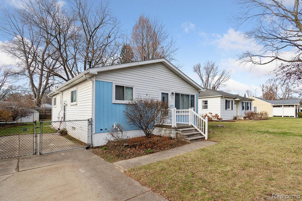 571 BAGLEY Avenue, Ypsilanti, MI 48198 — Photo 3