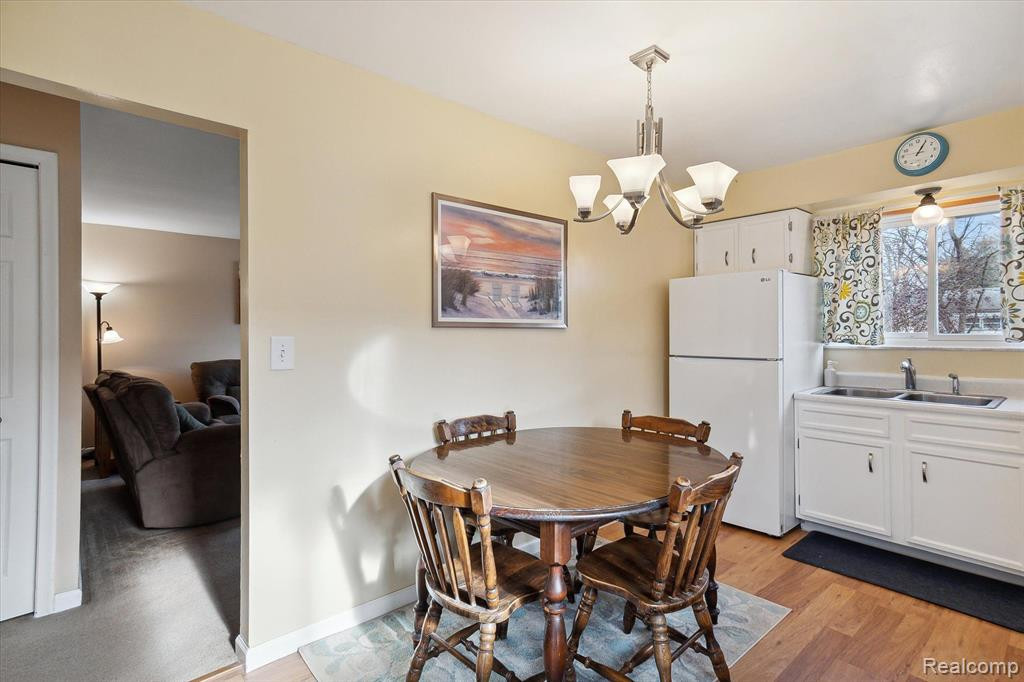 571 BAGLEY Avenue, Ypsilanti, MI 48198 — Photo 10