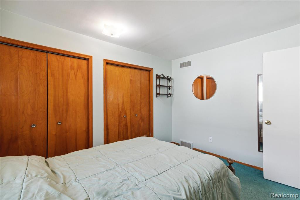 571 BAGLEY Avenue, Ypsilanti, MI 48198 — Photo 26
