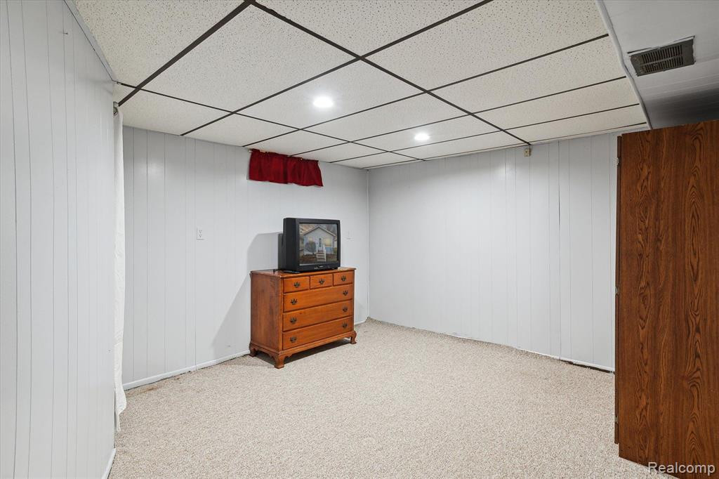 571 BAGLEY Avenue, Ypsilanti, MI 48198 — Photo 30