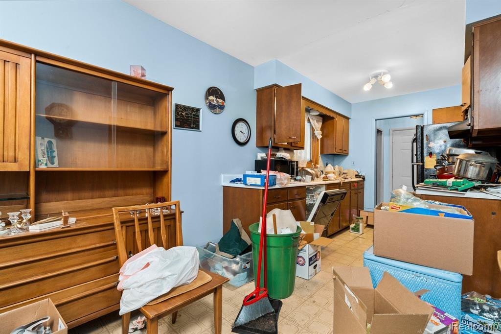 3445 FERNWOOD Avenue, Ann Arbor, MI 48108 — Photo 12