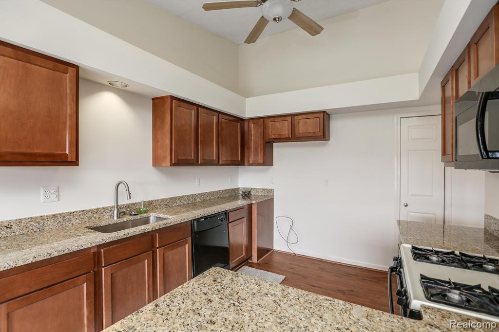 1851 Pebble Creek Drive, Canton, MI 48188 — Photo 8
