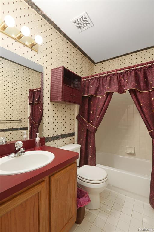 1851 Pebble Creek Drive, Canton, MI 48188 — Photo 12