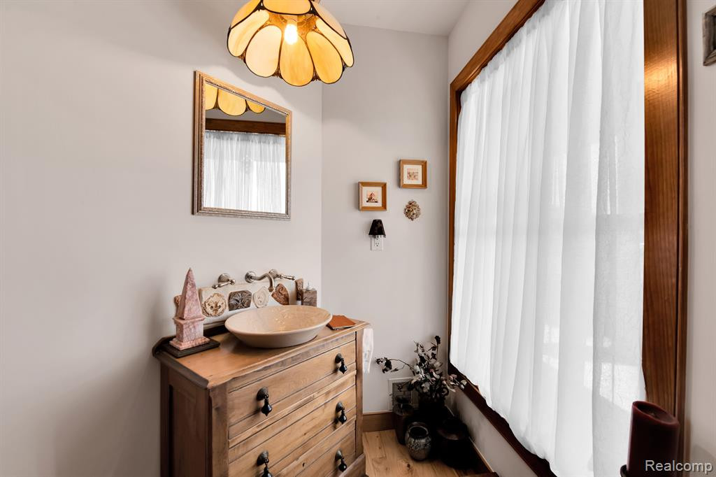 1407 W JOY Road, Ann Arbor, MI 48105 — Photo 42
