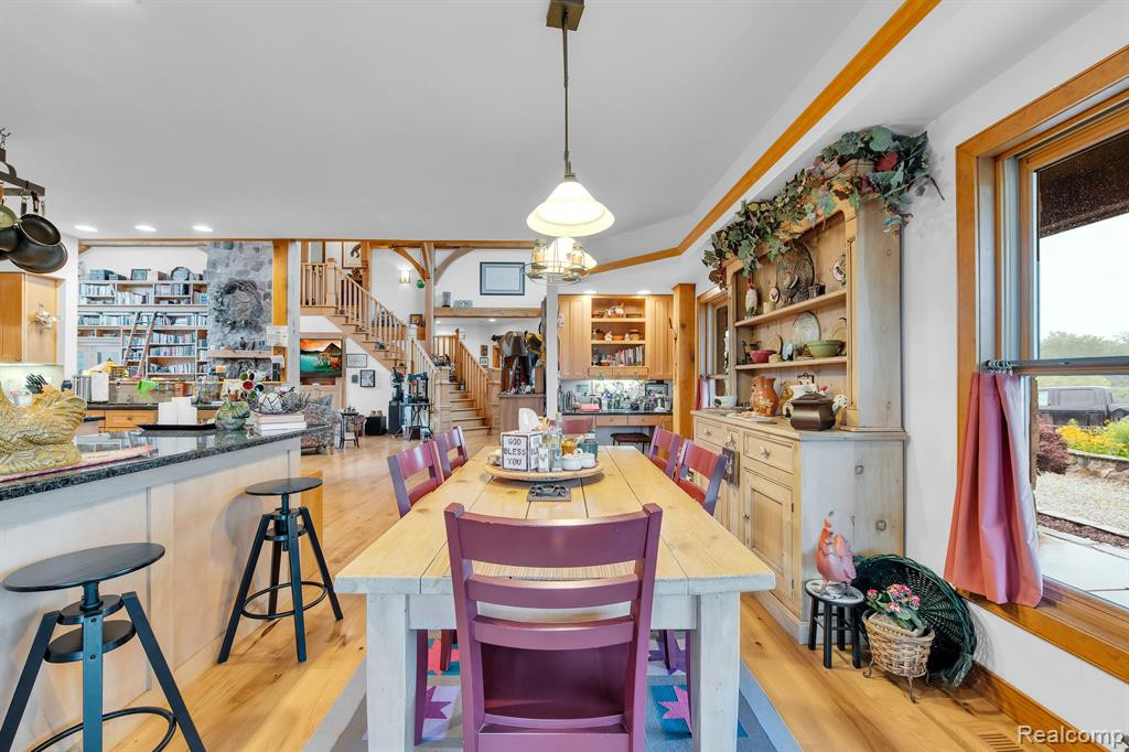 1407 W JOY Road, Ann Arbor, MI 48105 — Photo 24