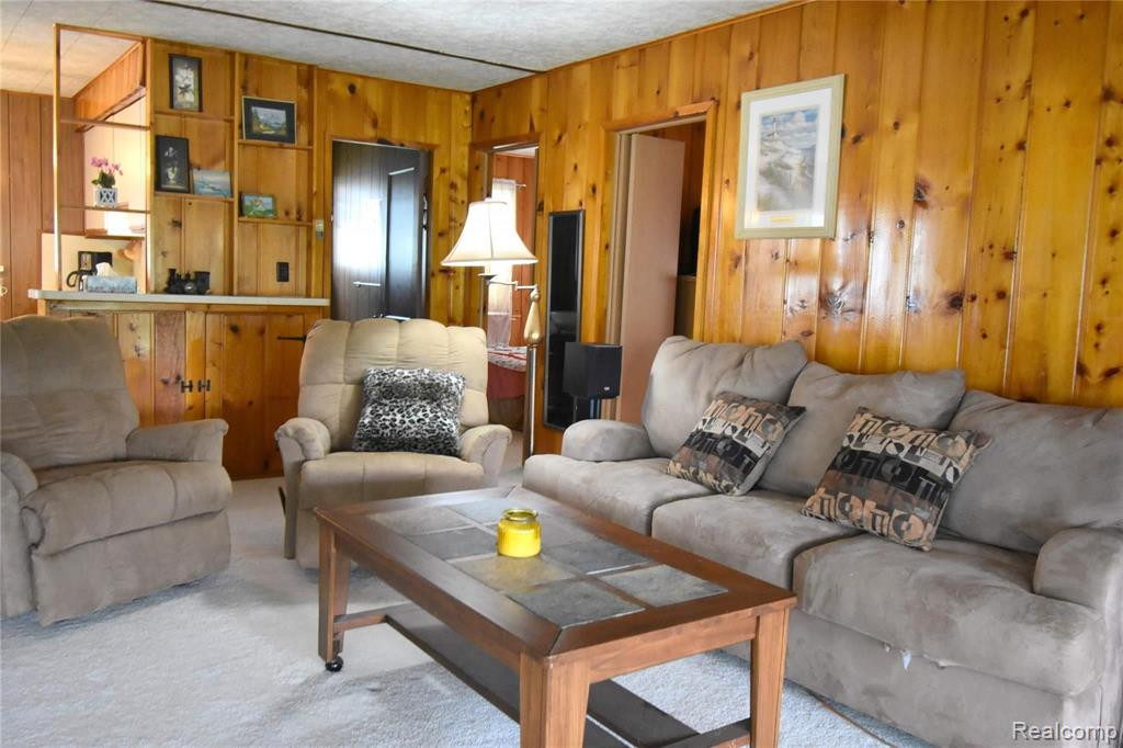 11853 PATTERSON LAKE Drive, Pinckney, MI 48169 — Photo 13