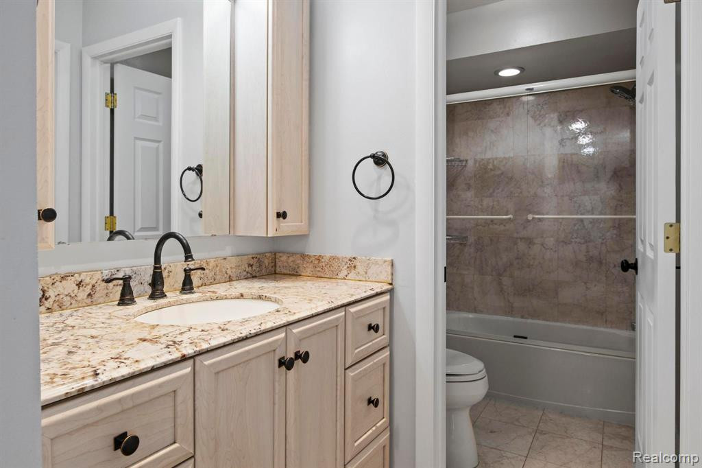 12 BLAIR Lane, Dearborn, MI 48120 — Photo 22