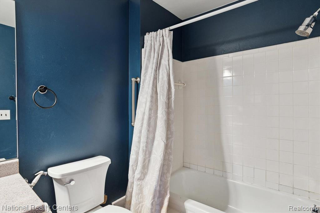 41156 NORTHWIND Drive, Canton, MI 48188 — Photo 12