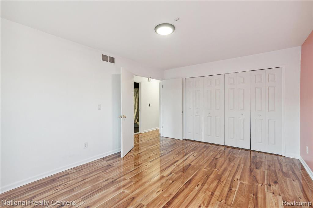 41156 NORTHWIND Drive, Canton, MI 48188 — Photo 19